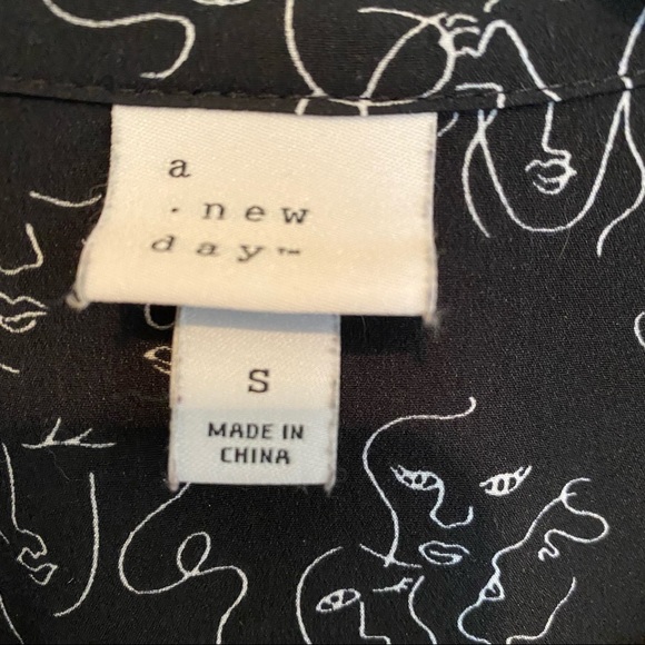 A New Day Midi Dress - Picture 4 of 5